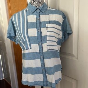 Short Sleeve Button Down Top